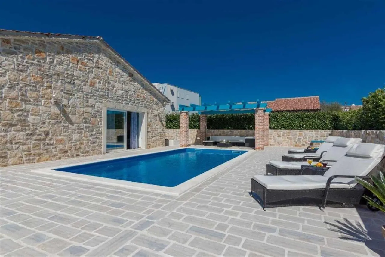 Stone Villa Gelosia Rustica With Pool Sukošan 克罗地亚