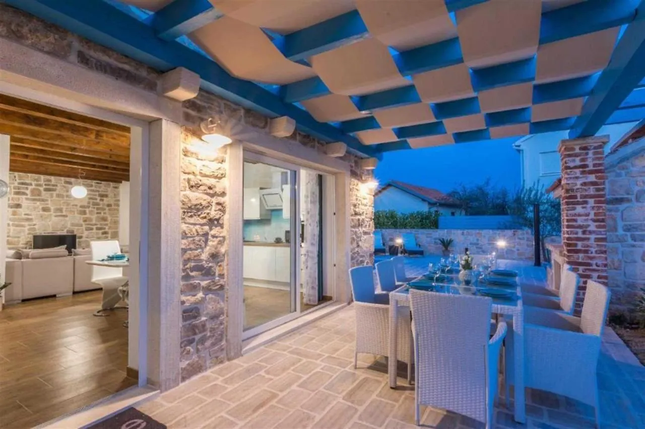 Stone Villa Gelosia Rustica With Pool Sukosan Croatia